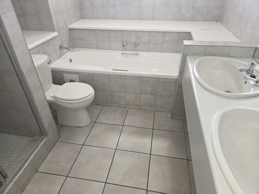 3 Bedroom Property for Sale in Heuwelsig Free State